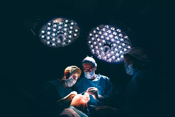 Roy Ramsay Chirurgie du genou par arthroscopie - zoom sur deux opérations ...